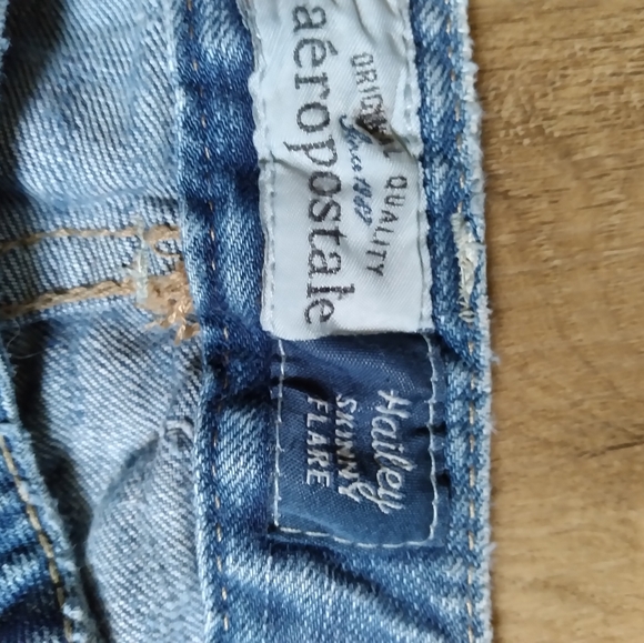 Aeropostale Hailey Skinny Flare Jeans, sz 1/2 reg - Picture 2 of 6